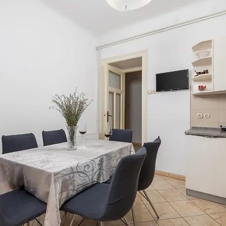 Lägenhet Rona Toncica Rijeka